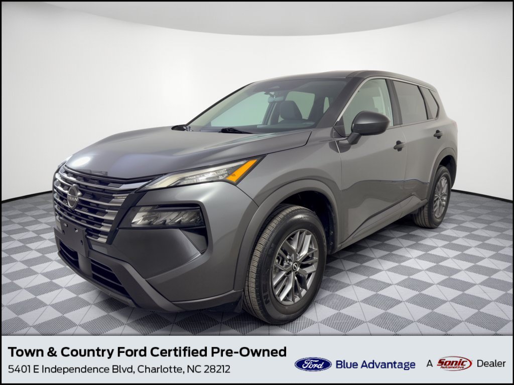Used 2024 Nissan Rogue S AWD/4WD image 1