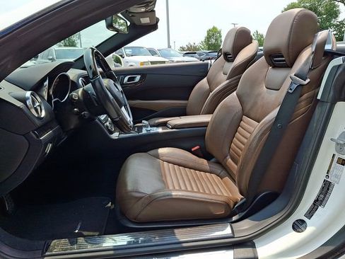 Used 2016 Mercedes-Benz SL 400 image 13