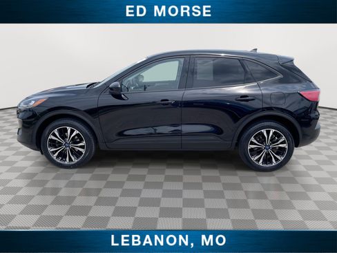 Certified 2022 Ford Escape SE w/ SE Sport Appearance Package AWD/4WD image 5