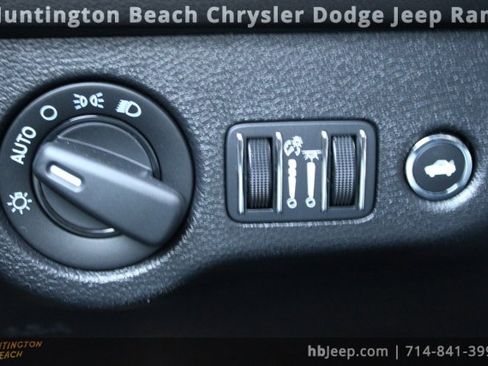 Used 2021 Dodge Charger SRT Hellcat image 20