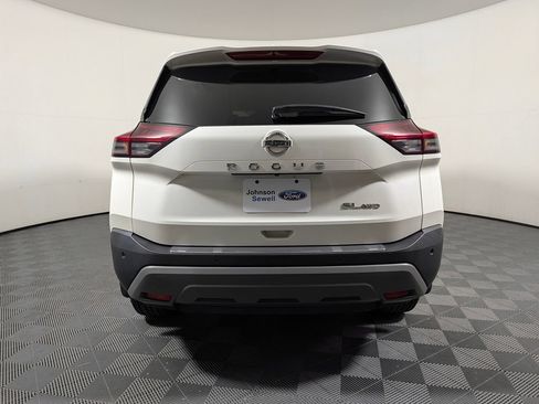Used 2021 Nissan Rogue SL w/ Premium Package AWD/4WD image 6