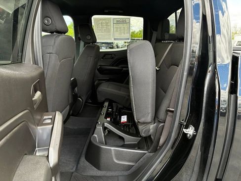 Used 2024 Chevrolet Colorado Trail Boss w/ Advanced Trailering Package AWD/4WD image 32