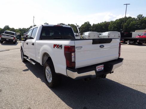 Used 2020 Ford F250 XLT w/ FX4 Off-Road Package AWD/4WD image 5