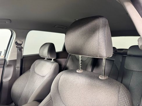 Used 2020 Hyundai Santa Fe SE w/ Cargo Package image 3