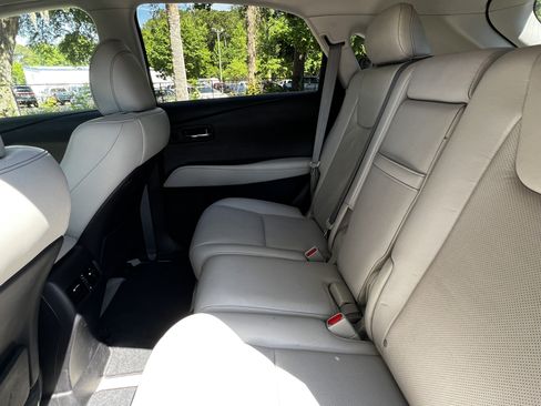 Used 2015 Lexus RX 450h FWD image 32