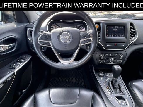 Used 2019 Jeep Cherokee Latitude Plus w/ Cold Weather Group image 6