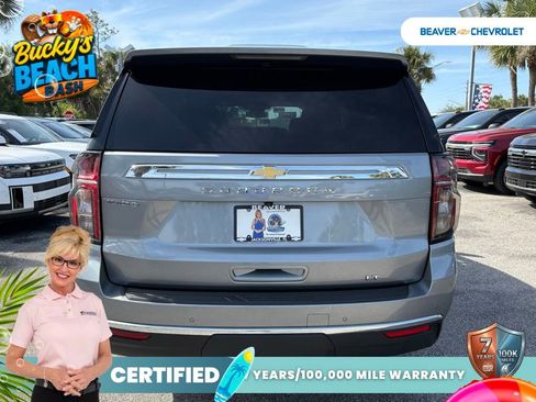 Used 2024 Chevrolet Suburban LT RWD image 6