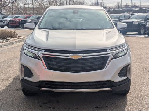 Used 2022 Chevrolet Equinox LT image 9