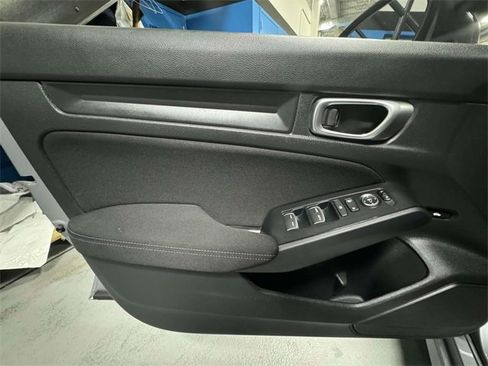 Certified 2024 Honda Civic Sport image 16