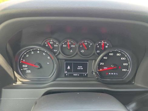 Used 2024 Chevrolet Silverado 1500 Custom image 25
