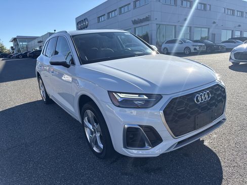Certified 2022 Audi Q5 2.0T Premium Plus image 1