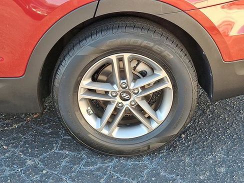 Used 2017 Hyundai Santa Fe Sport image 28