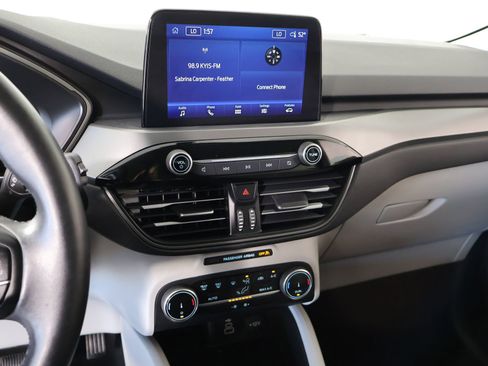 Used 2024 Ford Escape Active image 5