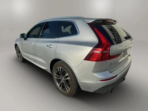 Used 2019 Volvo XC60 T5 Momentum w/ Multimedia Package AWD/4WD image 7