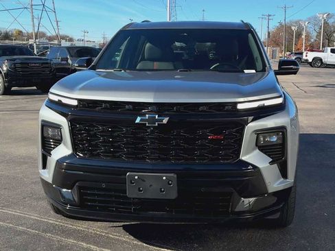Certified 2025 Chevrolet Traverse RS image 7