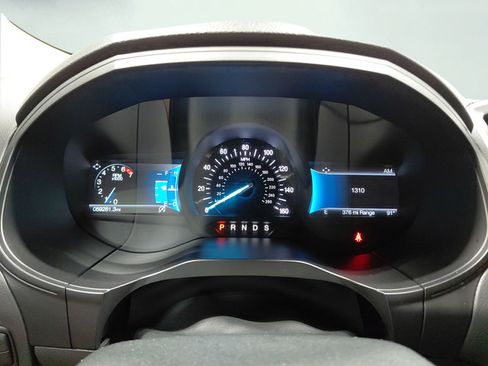 Used 2024 Ford Edge Titanium AWD/4WD image 37