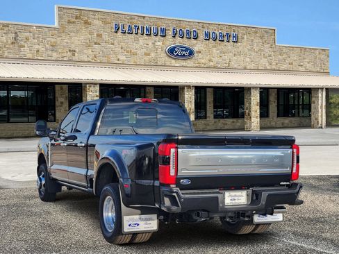 New 2026 Ford F350 Platinum w/ Platinum Plus Package image 4