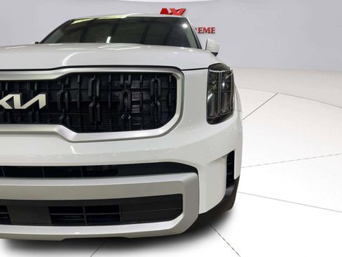 Used 2023 Kia Telluride EX w/ EX Captain's Chair Package FWD image 16