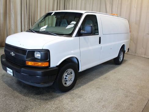 Used 2008 Chevrolet Express 3500 image 4