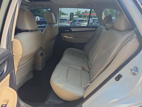 Used 2015 Subaru Outback 2.5i Premium AWD/4WD image 19