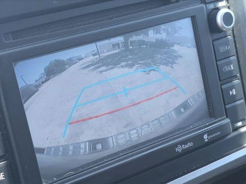 Used 2019 Toyota Tacoma SR5 RWD image 10