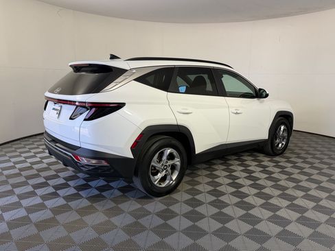 Used 2022 Hyundai Tucson SEL FWD image 9