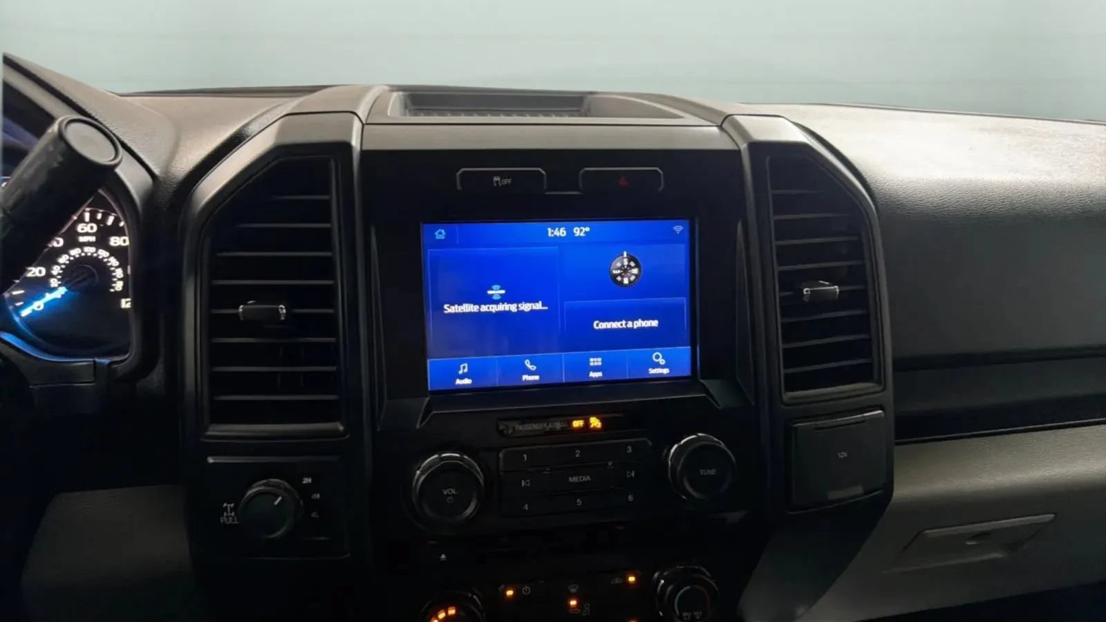 Used 2017 Ford F150 XL w/ Equipment Group 101A Mid AWD/4WD image 14