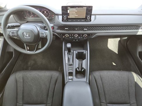 Used 2023 Honda Accord EX image 23