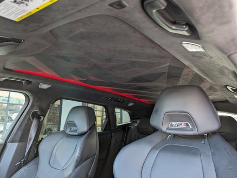 Used 2025 BMW XM AWD/4WD image 32