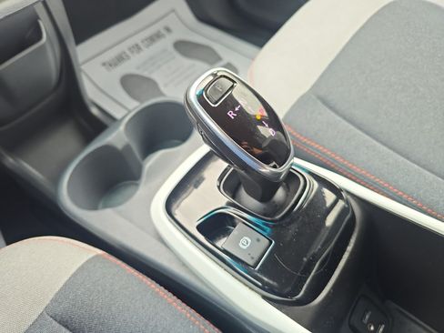 Used 2019 Chevrolet Bolt LT FWD image 26