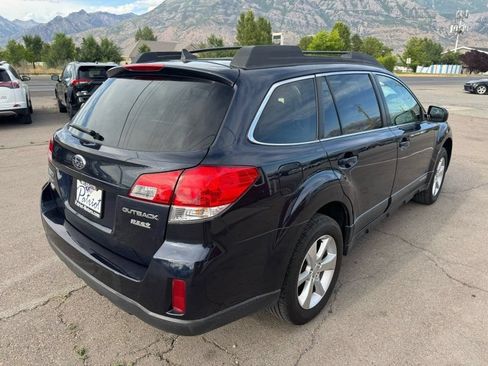 Used 2014 Subaru Outback 2.5i Limited w/ Moonroof Package AWD/4WD image 5