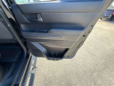 Used 2025 Toyota Tacoma SR5 image 16