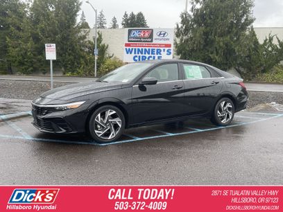 Used 2025 Hyundai Elantra SEL