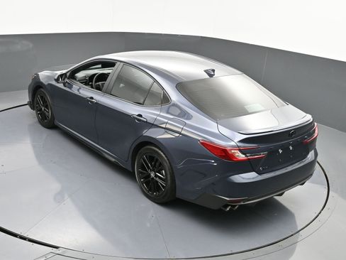 Used 2026 Toyota Camry SE image 33