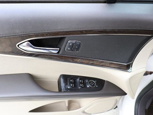 Used 2019 Lincoln Nautilus Select FWD image 31