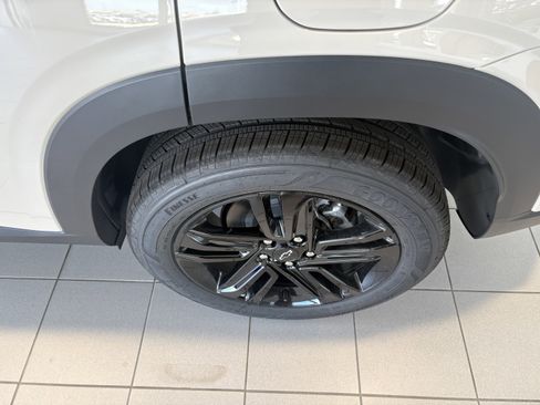 New 2026 Chevrolet Trax ACTIV w/ Sunroof Package image 6