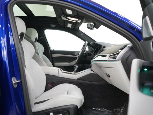 Used 2023 BMW X6 M Competition AWD/4WD image 11