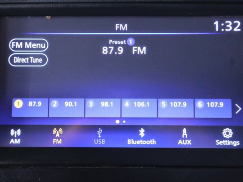 Used 2021 Nissan NV 2500 SV image 18