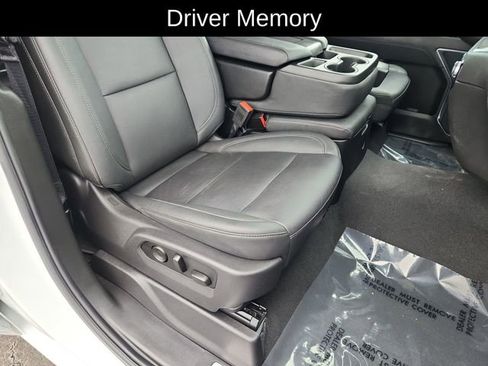 Used 2024 GMC Sierra 1500 SLT image 23