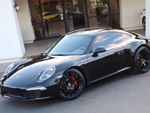 Used 2013 Porsche 911 Carrera RWD image 4