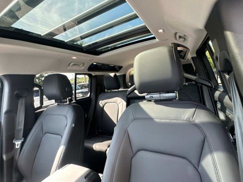 Certified 2025 Land Rover Defender 110 S image 21