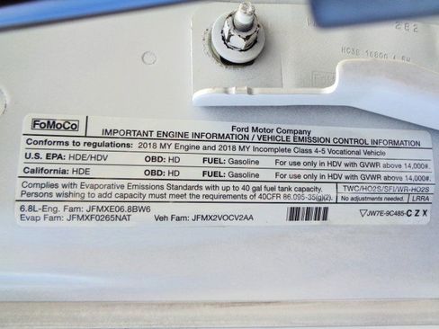 Used 2018 Ford F550 2WD Regular Cab Super Duty image 13