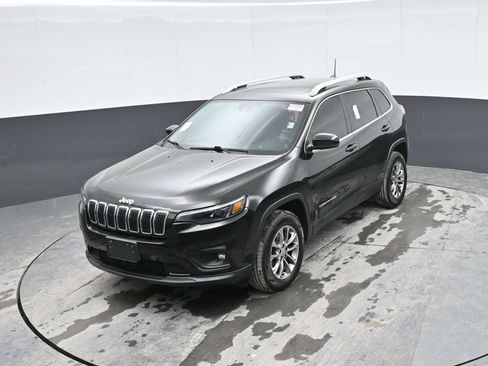 Used 2020 Jeep Cherokee Latitude Lux w/ Comfort/Convenience Group image 16