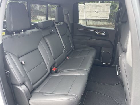 New 2026 GMC Sierra 1500 SLT image 63