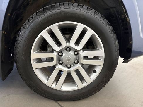 Used 2013 Toyota 4Runner Limited AWD/4WD image 46