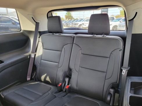 Used 2023 GMC Acadia Denali w/ Denali Ultimate Package image 32