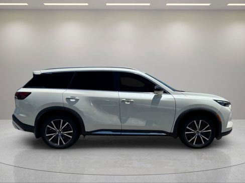Used 2022 INFINITI QX60 Sensory w/ Cargo Package FWD image 6