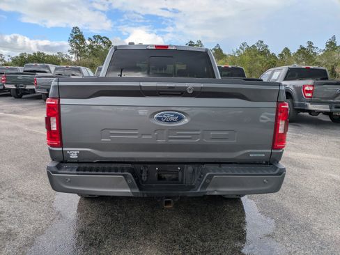 Certified 2022 Ford F150 XLT w/ Equipment Group 302A High image 5