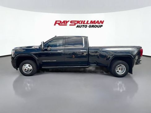 Used 2021 GMC Sierra 3500 Denali w/ Denali Ultimate Package AWD/4WD image 4