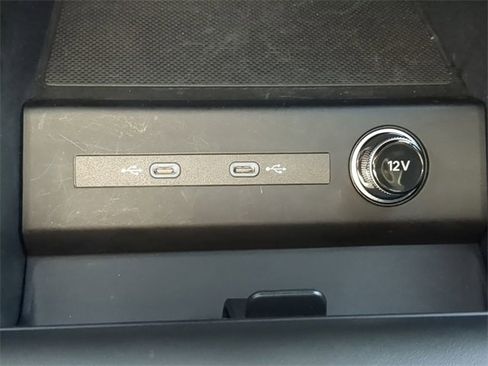 Used 2023 Audi Q4 e-tron Premium w/ Convenience Package image 24